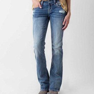 BKE Sabrina boot stretch